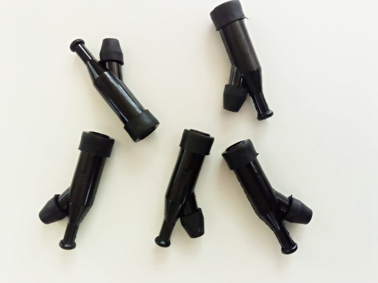 Spark Plug Caps, part number KMS-PLUG-CAP