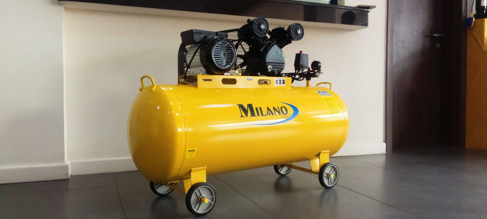 Milano Air Compressor